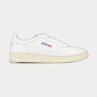 Medalist Low White Sneakers