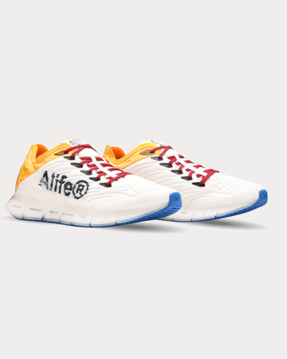 Reebok - x Alife Zig Kinetica White Low Top Sneakers